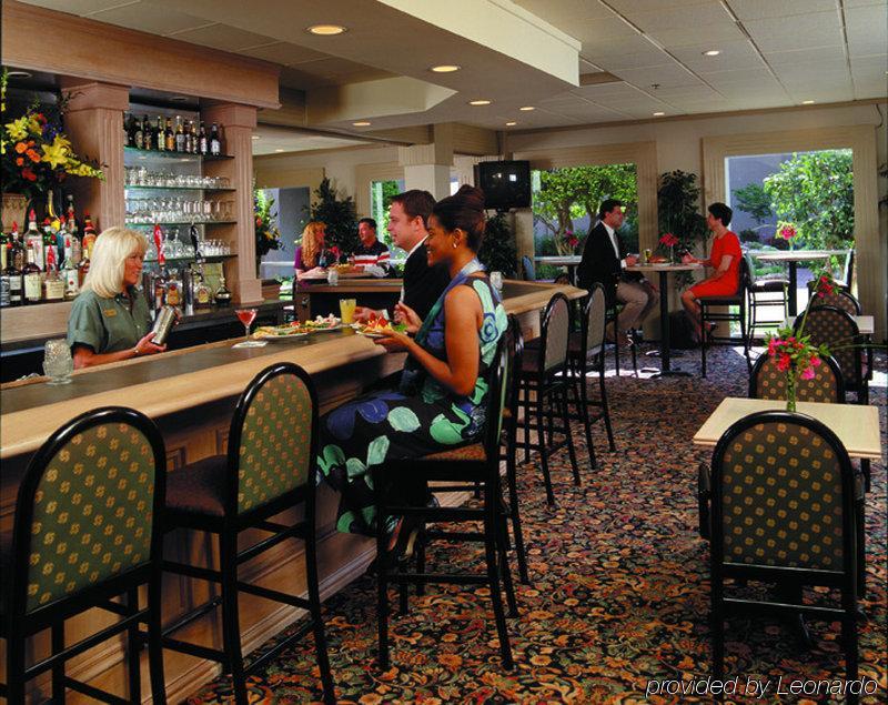 Oyo Hotel Tulsa I-44 Midtown 餐厅 照片